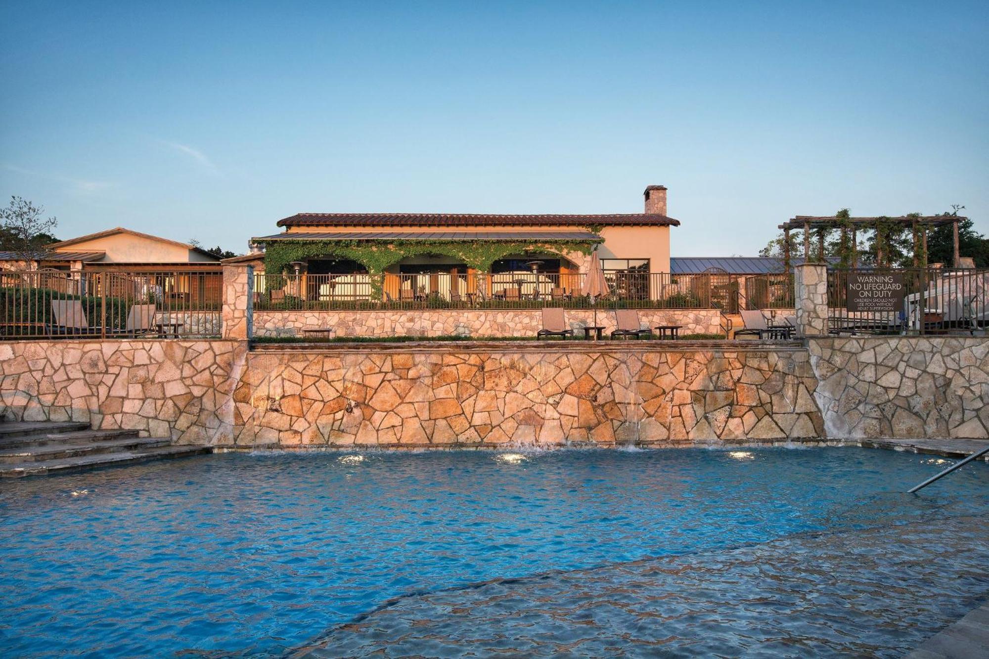 Worldmark Hunt - Stablewood Springs Resort Exterior photo
